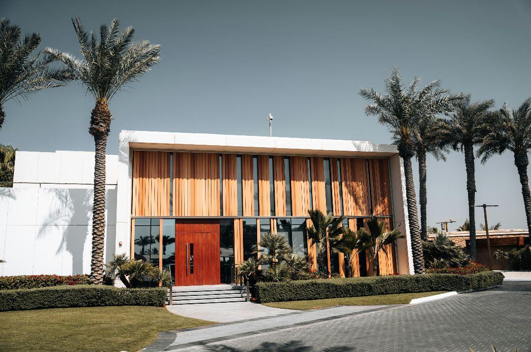 How using a Professional Rental Management Company in Dubai Ensures Compliance, Safety and Higher Guest Ratings